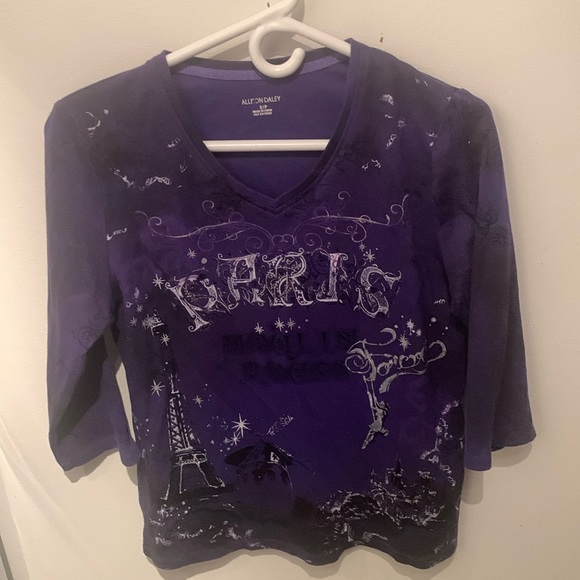 Fabulous Purple Mid Sleeve Paris Moulin Rouge Allison Daley V Neck SZ Small 😍 - Picture 1 of 7